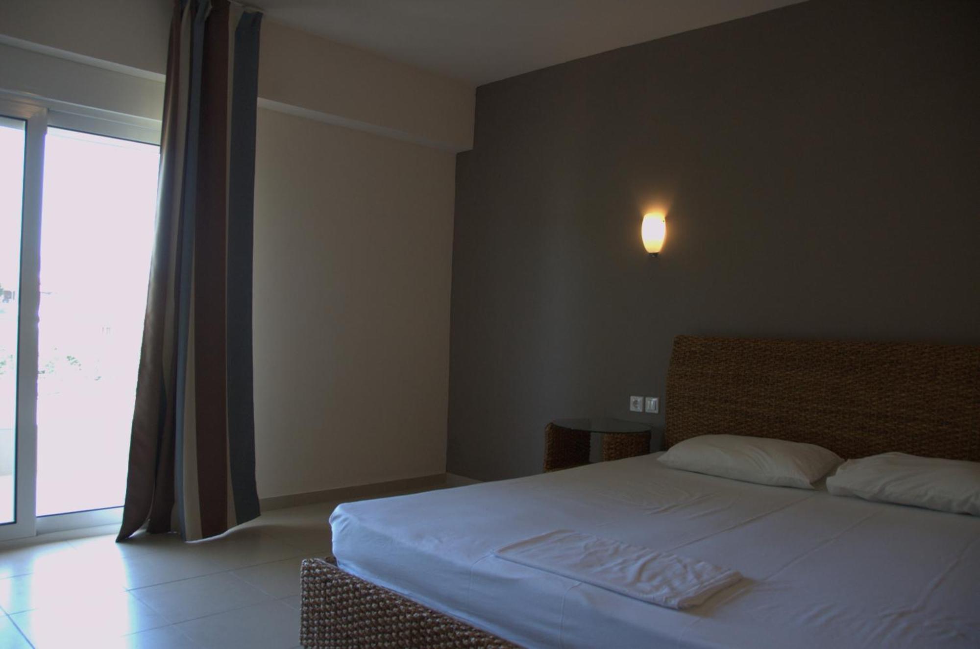 Hotel Sarti Beach Ngoại thất bức ảnh