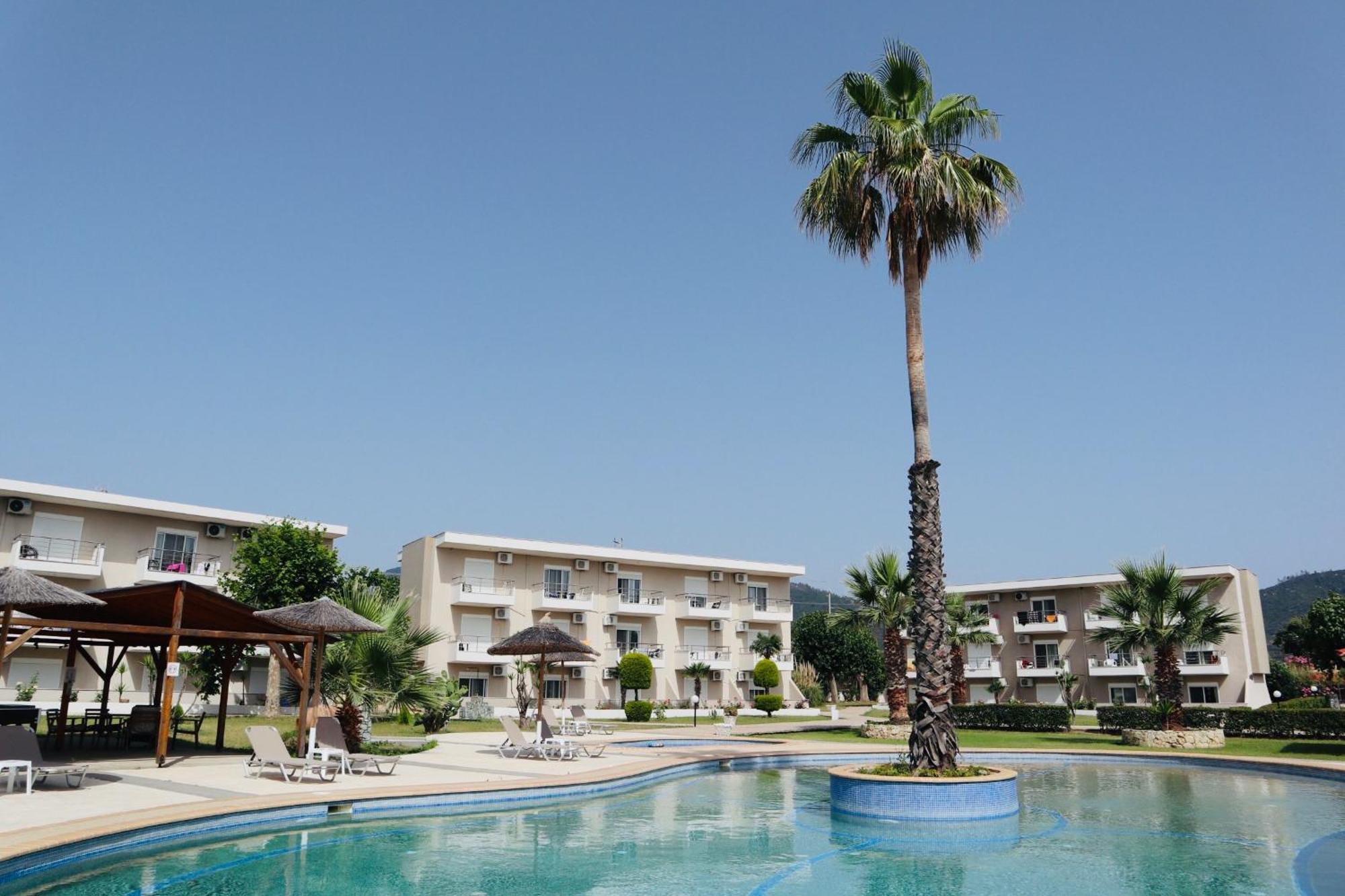Hotel Sarti Beach Ngoại thất bức ảnh