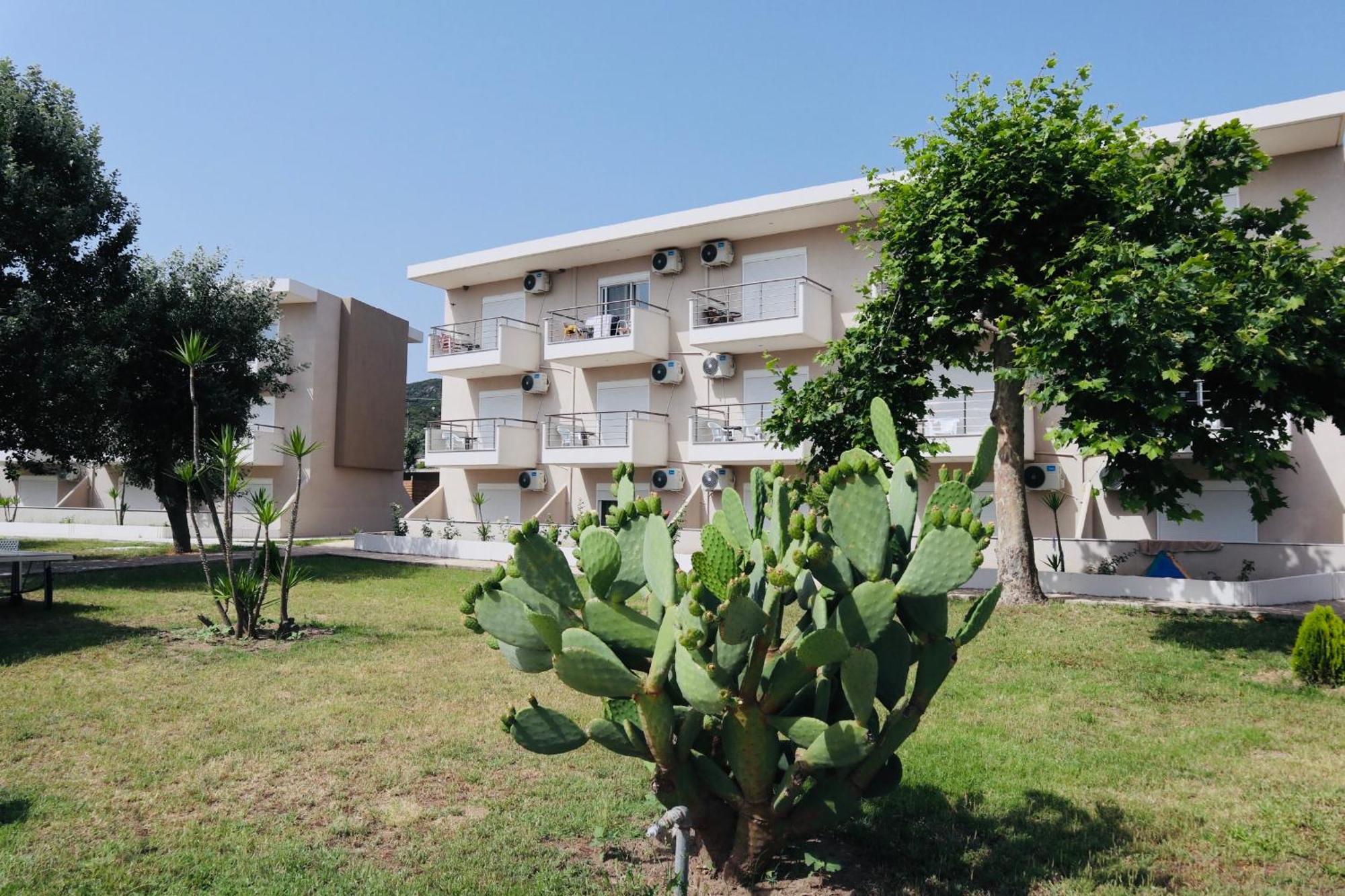 Hotel Sarti Beach Ngoại thất bức ảnh