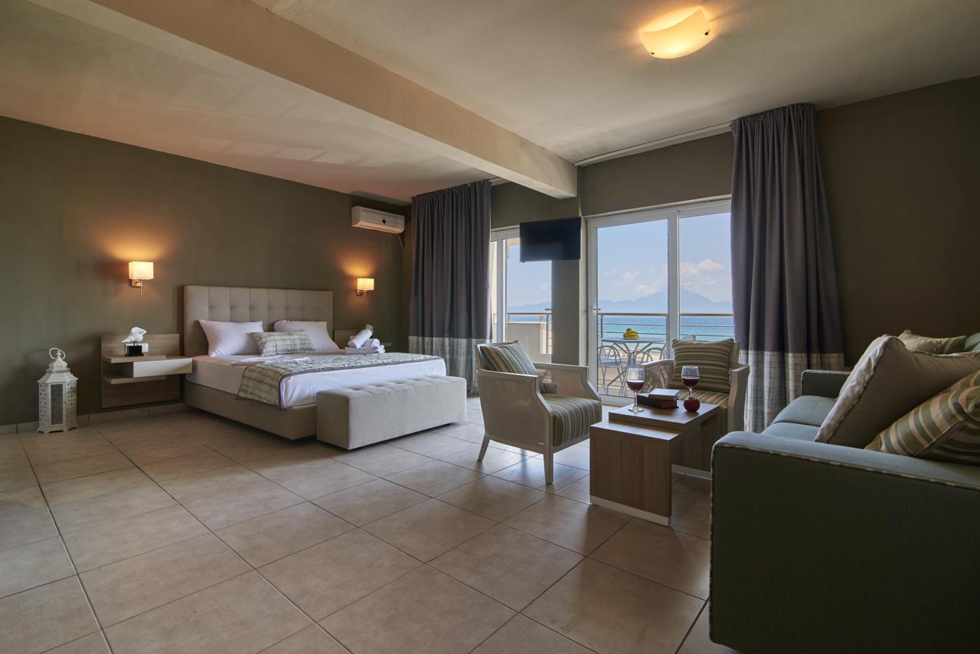 Hotel Sarti Beach Phòng bức ảnh